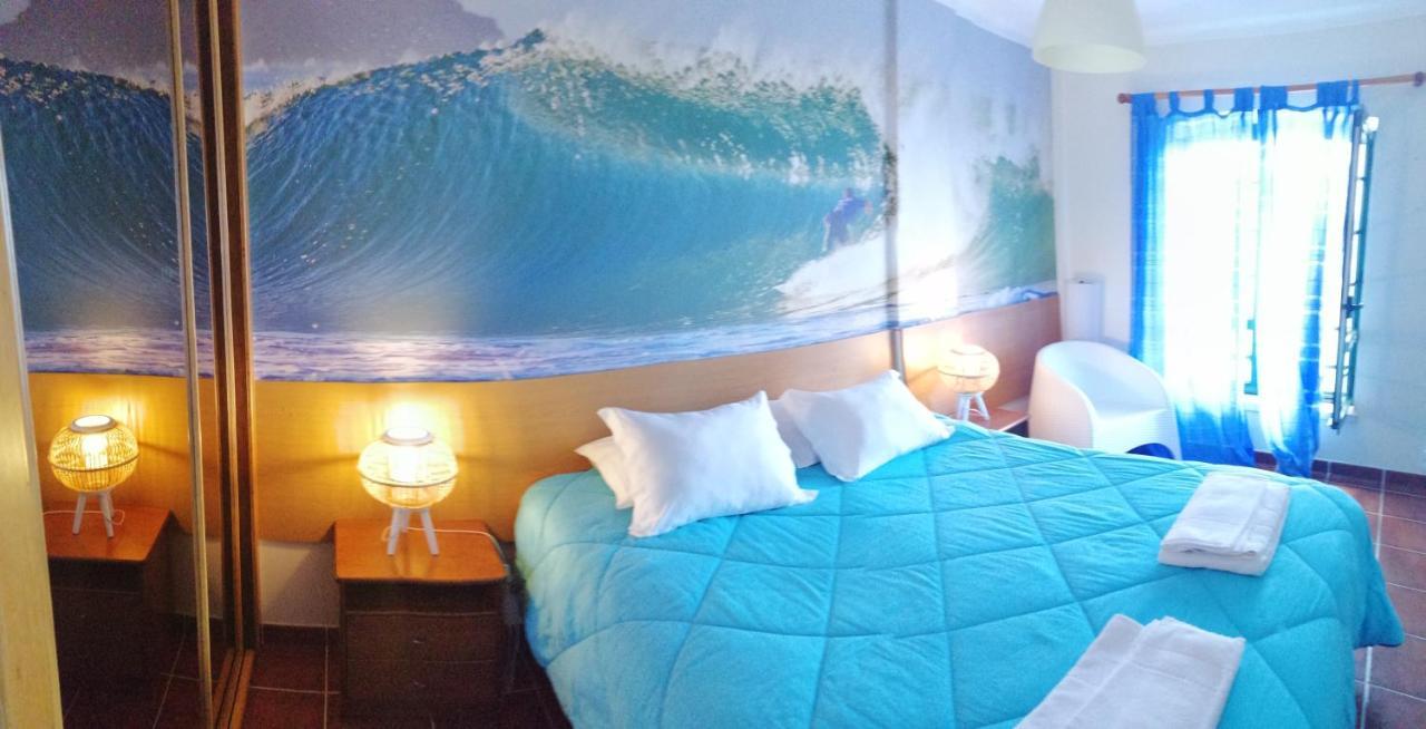 Supertubos Beach Hostel Atouguia Da Baleia Exteriér fotografie