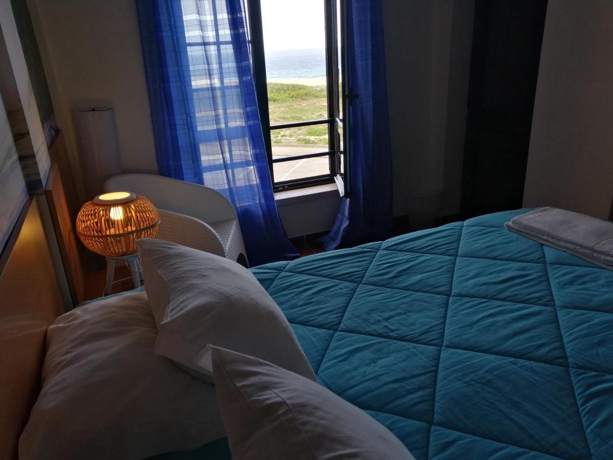 Supertubos Beach Hostel Atouguia Da Baleia Exteriér fotografie