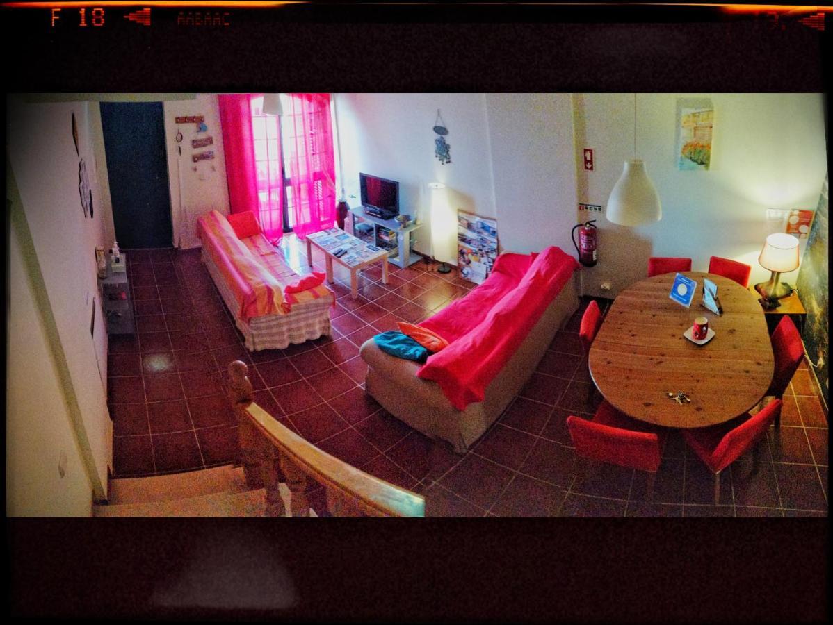 Supertubos Beach Hostel Atouguia Da Baleia Exteriér fotografie