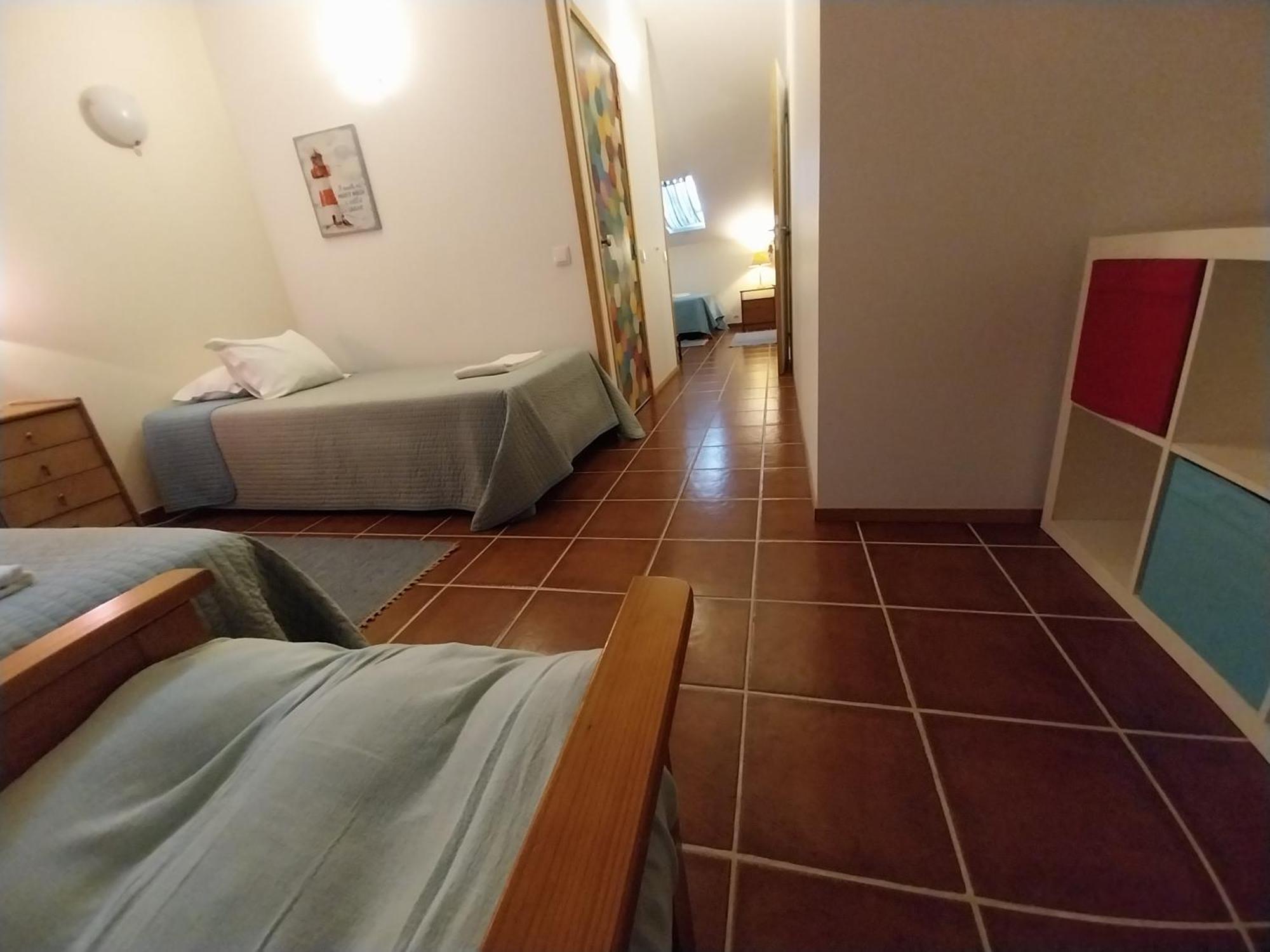Supertubos Beach Hostel Atouguia Da Baleia Exteriér fotografie