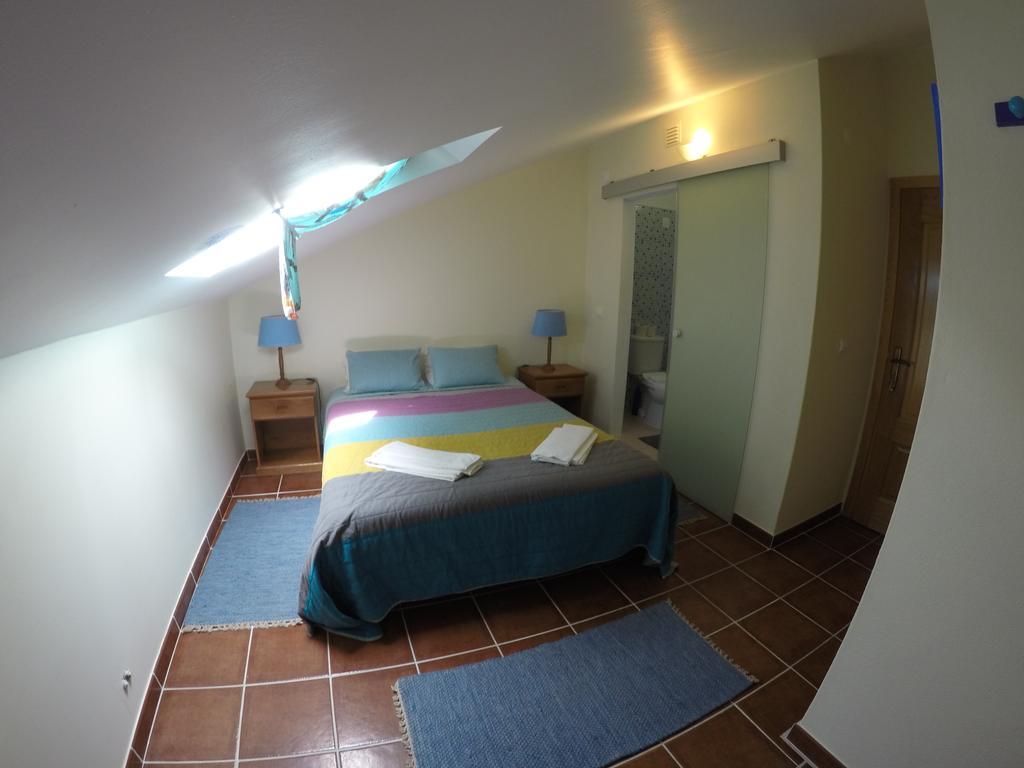 Supertubos Beach Hostel Atouguia Da Baleia Exteriér fotografie
