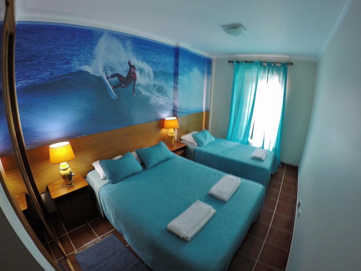 Supertubos Beach Hostel Atouguia Da Baleia Exteriér fotografie